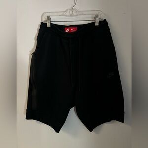 Nike tech fleece shorts